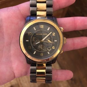 Micheal Kors oversized watch